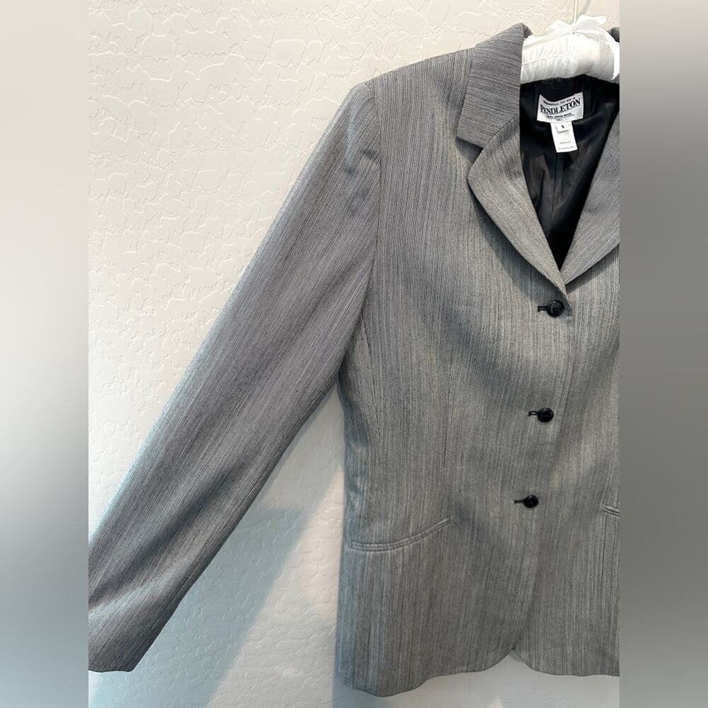 VINTAGE Pendleton Gray Virgin Wool Blazer Tall USA Made Career Jacket | Size 8 - Picture 4 of 9
